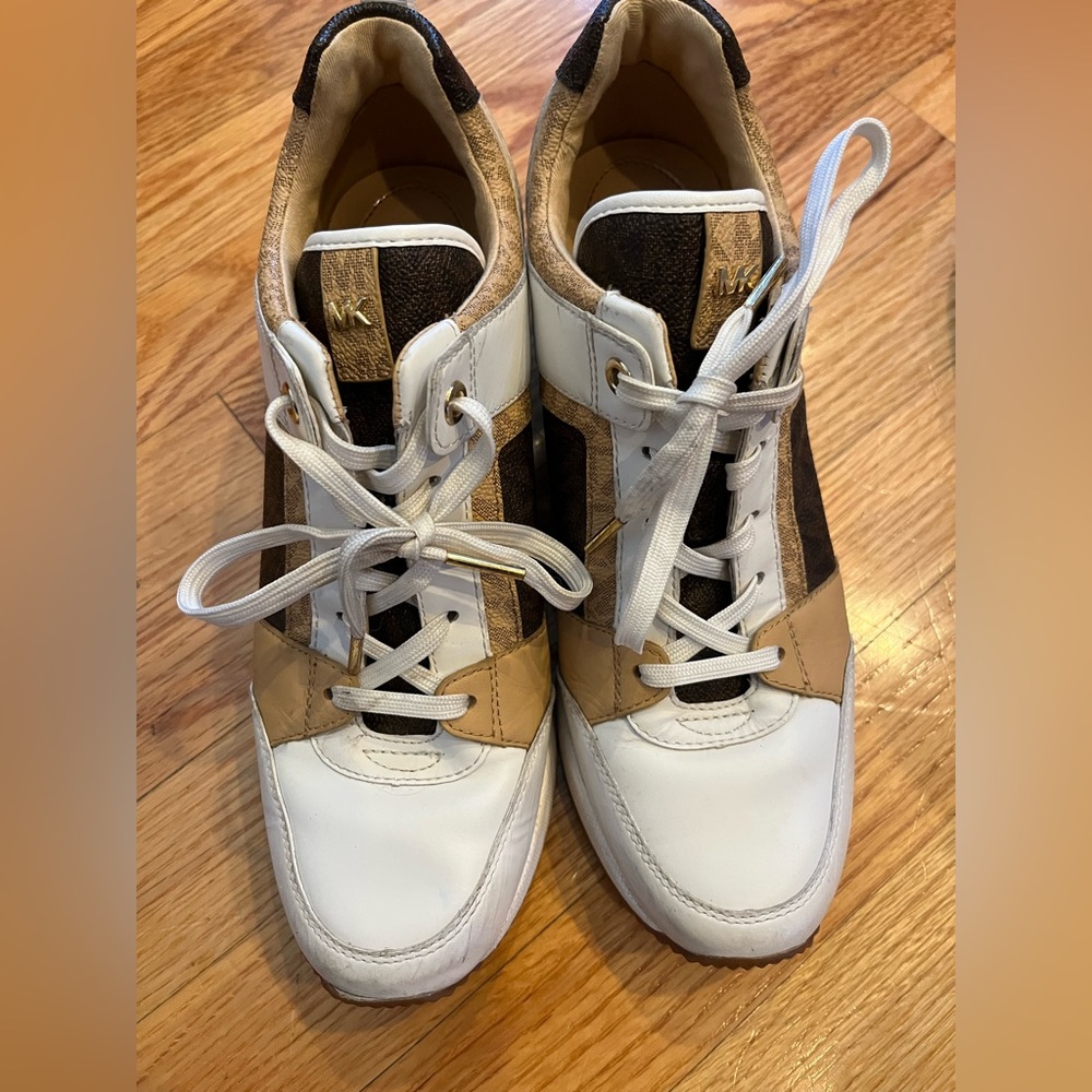 Michael Kors Georgie Logo Trainer Sneaker